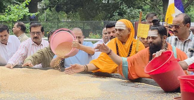 ‘ಪ್ರಾಣಿ ಪಕ್ಷಿಗಳ ಬದುಕುವ ಹಕ್ಕು ಕಸಿಯಬೇಡಿ’ 