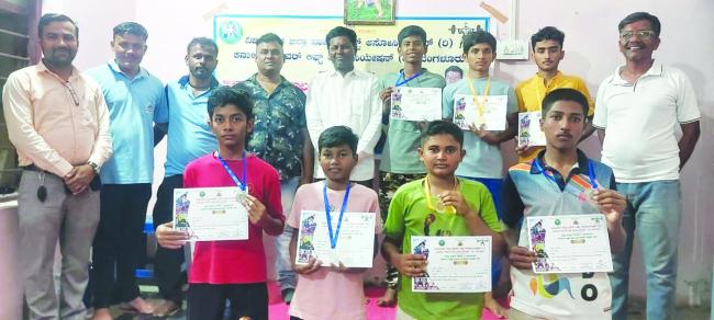 ಜಿಲ್ಲಾ ಮಟ್ಟದ ಕ್ರೀಡೆ: ಪ್ರಶಸ್ತಿ ಪ್ರಮಾಣ ಪತ್ರ ವಿತರಣೆ 