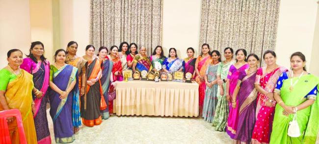 ಕೊಪ್ಪಳದ ಇನ್ನರ್ ವೀಲ್ ಕ್ಲಬ್‌ಗೆ ಅತ್ಯುತ್ತಮ ಕ್ಲಬ್ ಪ್ರಶಸ್ತಿ  