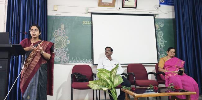 ಆರೋಗ್ಯ ಜಾಗೃತಿ ಕಾರ್ಯಕ್ರಮ ಉದ್ಙಾಟನೆ