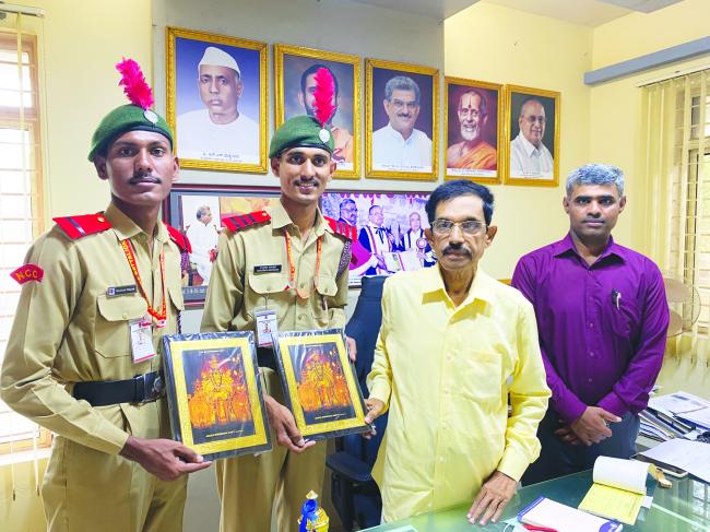 ಜೆ.ಎಸ್‌.ಎಸ್ ಕಾಲೇಜಿನ ವಿದ್ಯಾರ್ಥಿ  ಮಂಜುನಾಥ ದೇವರಡಿಗೆ ಬಟಾಲಿಯನ್ ಅಂಡರ್ ಆಫೀಸರ್ ರಾ​‍್ಯಂಕ್ 