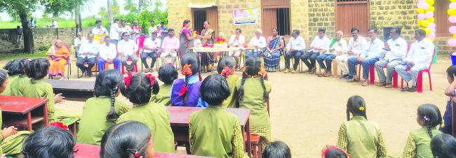 ‘ಪಿಎಂ ಶಾಲೆಗಳ ಉಜ್ವಲ ಭವಿಷ್ಯ ಶಿಕ್ಷಕರ, ಪಾಲಕ ಪೋಷಕರ ಕೈಯಲ್ಲಿದೆ’  