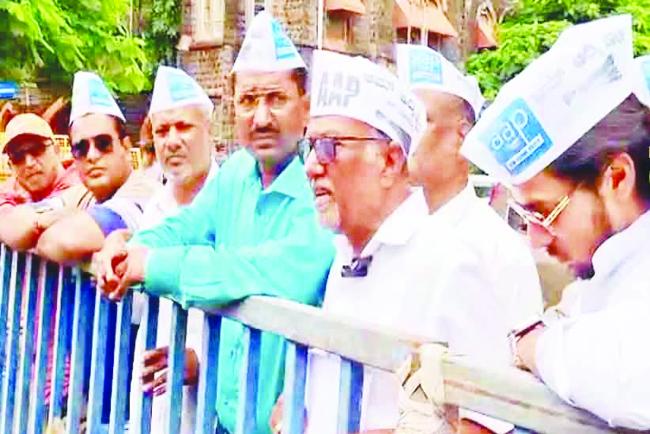 ಮಚ್ಛೆ-ಪೀರನವಾಡಿ ಪ.ಪಂ ಚುನಾವಣೆ ನಡೆಸಲು ಆಗ್ರಹಿಸಿ ಪ್ರತಿಭಟನೆ 