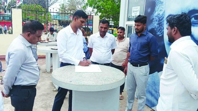 ವಿಜಯಪುರ ಸಿಟಿ ರೌಂಡ್ಸ್‌ ನಡೆಸಿದ ಜಿಲ್ಲಾಧಿಕಾರಿ ಡಾ.ಆನಂದ ಕೆ. 