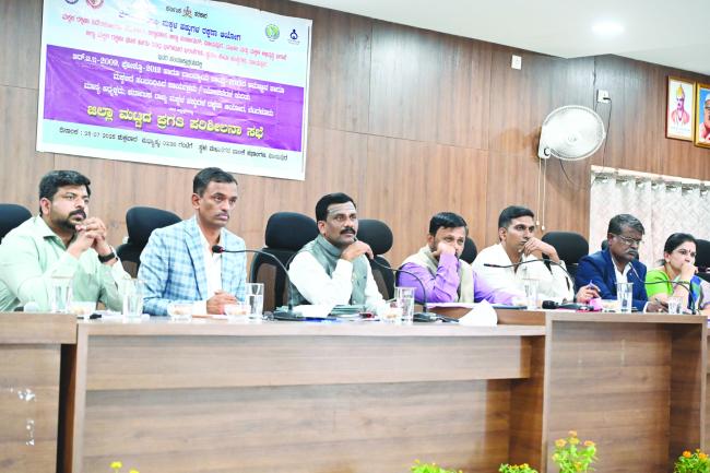 ಯೋಜನೆಗಳ ಸಮರ್ಪಕ ಅನುಷ್ಠಾನದ ಮೂಲಕ ಮಕ್ಕಳ ಹಕ್ಕುಗಳ ರಕ್ಷಣೆ ಮುಂದಾಗಿ: ನಾಗಣ್ಣಗೌಡ 