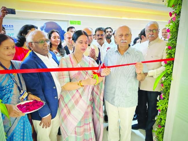 ಡಾ.ಪ್ರಭಾಕರ ಕೋರೆ ಸಮಾಜದ ದೊಡ್ಡ ಆಸ್ತಿ : ಸಚಿವೆ ಲಕ್ಷ್ಮೀ ಹೆಬ್ಬಾಳಕರ್   