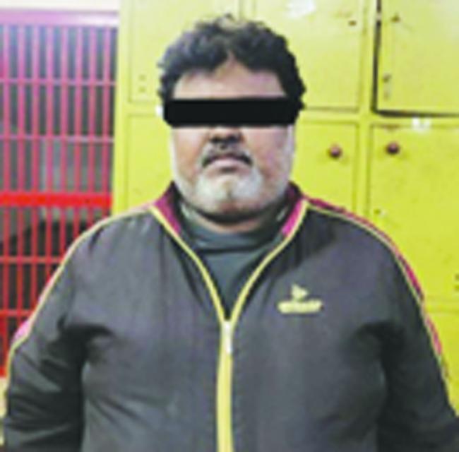 ಅಕ್ರಮ ಗಾಂಜಾ ಮಾರಾಟ: ಇಬ್ಬರ ಬಂಧನ 