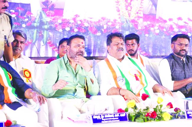 ಜಗದೀಶ ಶೆಟ್ಟರ್ ಹೇಳಿಕೆಗೆ ಸಚಿವ ಸಂತೋಷ ಲಾಡ್ ತಿರುಗೇಟು     