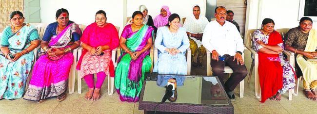 ಟಾಪ್ ಇನ್ನ ಟೌನ್ ಮಂಗಲ ಭವನದಲ್ಲಿ ಪದಾಧಿಕಾರಿಗಳ ಪದಗ್ರಹಣ ಹಾಗೂ ಶಕ್ತಿ ಸಮಾವೇಶ ಕಾರ್ಯಕ್ರಮ  