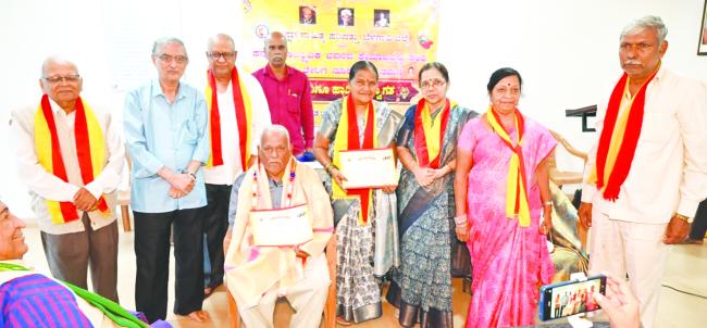 ಶೀರೀಷ ಜೋಶಿಯವರ ಬಹುಮುಖ ಸಾಹಿತ್ಯಕ ಸೇವೆ ಶ್ಲಾಘನೀಯ 