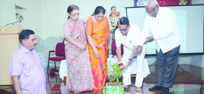 ಮಹಾಸಭೆಯಲ್ಲಿ ಮರುವಿವಾಹದ ಹನ್ನೆರಡನೆಯ ಸಮ್ಮೇಳನ  