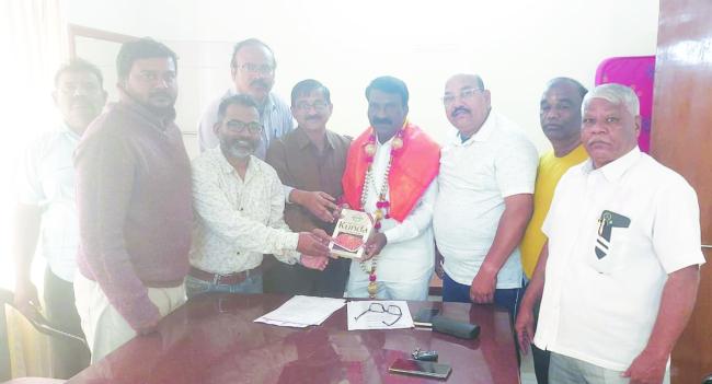 ಚರ್ಮಕಾರ ಸಮಾಜದ ಬೆಳಗಾವಿಯ ಪ್ರಮುಖ ಮುಖಂಡರೊಂದಿಗೆ ಸಭೆ