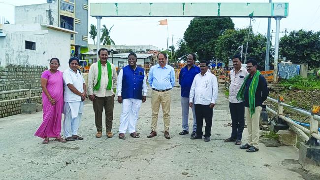 ಸಾಂಕ್ರಾಮಿಕ ರೋಗಗಳು ಹರಡದಂತೆ ಎಚ್ಚರಿಕೆ ವಹಿಸಿ: ಡಿಹೆಚ್‌ಓ ಡಾ.ಯಲ್ಲಾ ರಮೇಶ್ ಬಾಬು 