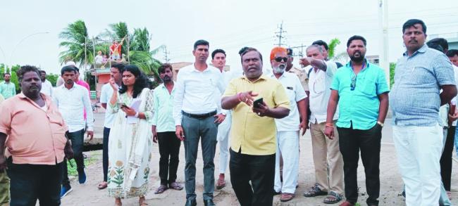 ಸರ್ಕಾರಿ ಜಾಗ ಒತ್ತುವರಿ ಮಾಡಿದವರ ಮೇಲೆ ಕ್ರಮ ಜರುಗಿಸಲು ಜಿಲ್ಲಾಧಿಕಾರಿಗೆ ಮನವಿ  