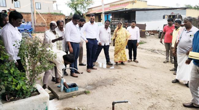 ಜೆಜೆಎಂ ಕಾಮಗಾರಿ ಪರೀಶೀಲನೆ, ಬೇಟಿಸಿ :ಇಒ ಭುವನೇಶ್ 