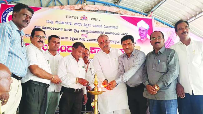 ಶೀಘ್ರದಲ್ಲಿ ಶಿಕ್ಷಕರ ಭವನಕ್ಕೆ 10 ಲಕ್ಷ ರೂ ಅನುದಾನ: ಶಾಸಕ ರಾಜುಗೌಡ 