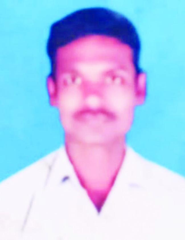 ಸಾಲ ಬಾಧೆ: ನೇಣು ಬಿಗಿದುಕೊಂಡು ರೈತ ಆತ್ಮಹತ್ಯೆ 