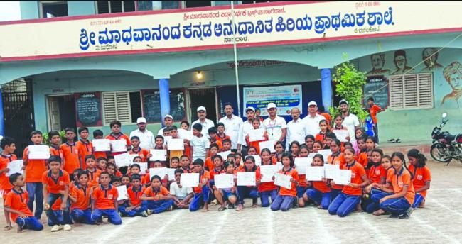 ಕ್ರೀಡಾ ವಿಜೇತರಿಗೆ ಅಭಿನಂದಿಸಿದ ಆರ್ ಟಿ ಪಾಟೀಲ 