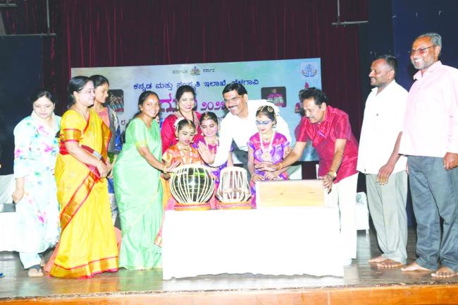 ಮಕ್ಕಳ ಸಕಾರಾತ್ಮಕ ಬೆಳವಣಿಗೆಗೆ ಕಲಾ ಪ್ರತಿಭೆ ಕಾರ್ಯಕ್ರಮಗಳು ಅಗತ್ಯ: ರಾಮನಗೌಡ ಕನ್ನೋಳ್ಳಿ  