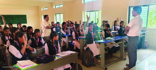 ಸರ್ವಜ್ಞ ವಿದ್ಯಾಪೀಠ: ವಿದ್ಯಾರ್ಥಿಗಳೊಂದಿಗೆ ಸಂವಾದ ಕಾರ್ಯಕ್ರಮ  
