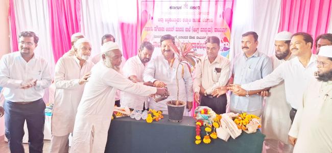 ಮೌಲಾನಾ ಅಜಾದ್ ಸರ್ಕಾರಿ ಮಾದರಿ ಶಾಲೆ ಉದ್ಘಾಟನೆ 