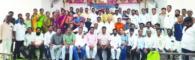 ಸ್ನೇಹಿತರ ಯಶಸ್ಸಿಗೆ ಕಾರಣೀಕರ್ತನಾಗುವವನೇ ನಿಜವಾದ ಗೆಳೆಯ: ಹೂಗಾರ 