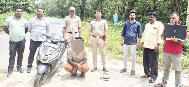 ಅಕ್ರಮ ಗಾಂಜಾ ಮಾರಾಟ ಮಾಡುತ್ತಿದ್ದ ವ್ಯಕ್ತಿ ಅಂದರ್ 