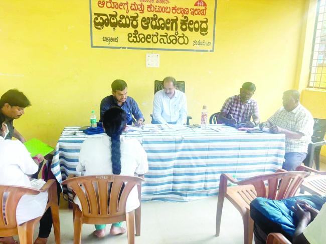 ಚೋರನೂರು ಪ್ರಾಥಮಿಕ ಆರೋಗ್ಯ ಕೇಂದ್ರಕ್ಕೆ ಡಿಹೆಚ್‌ಓ ಭೇಟಿ-ಪರೀಶೀಲನೆ 