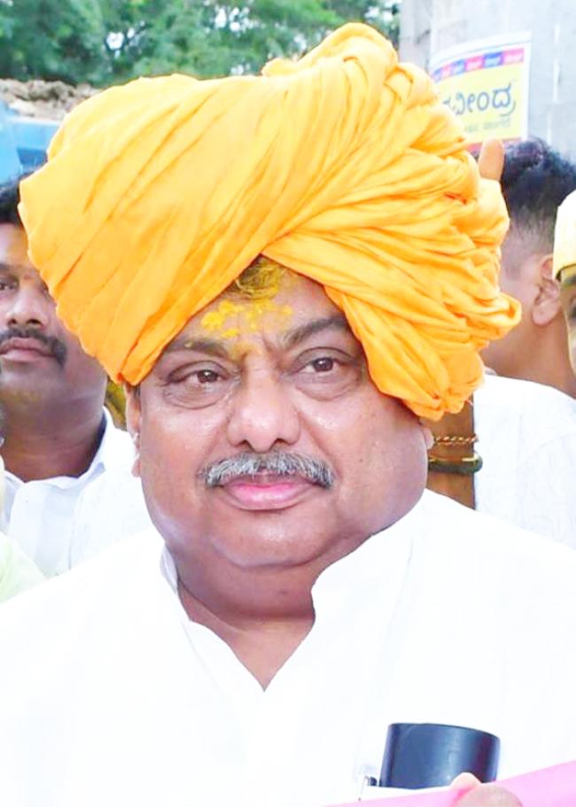 ಪ್ರಾಥಮಿಕ ಶಾಲೆಗಳನ್ನು ಪ್ರೌಢಶಾಲೆಗಳನ್ನಾಗಿ ಉನ್ನತಿಕರಿಸಲು ಆದೇಶ