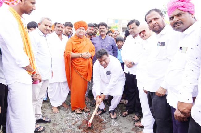 ವಿವಿಧ ಅಭಿವೃದ್ದಿ ಕಾಮಗಾರಿಗಳಿಗೆ ಸಚಿವ ಎಂ.ಬಿ ಪಾಟೀಲ ಚಾಲನೆೆ 