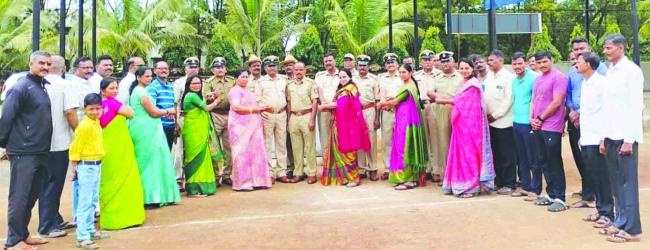 ಮಾಜಿ ಸೈನಿಕರ ಮಹಿಳಾ ಘಟಕದಿಂದ ರಕ್ಷಾ ಬಂಧನ 