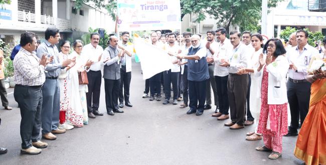 ಹರ್ ಘರ್ ತಿರಂಗಾ ರ್ಯಾಲಿಗೆ ಡಾ. ವೈ.ಎಂ. ಜಯರಾಜ ಚಾಲನೆ 