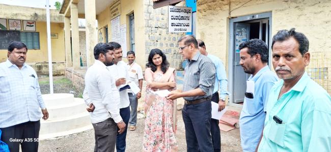 ಲೋಕಾಯುಕ್ತ ಅಧಿಕಾರಿಗಳ ಭೇಟಿ: ಕಡತ ಪರೀಶೀಲನೆ  