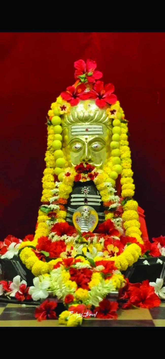 ಸಿದ್ದಪ್ಪನಕೊಳ್ಳ ಎಂದು ಪ್ರಸಿದ್ಧವಾದ ಬೀಳಗಿ  ಸಿದ್ದೇಶ್ವರ ದೇವಸ್ಥಾನ 