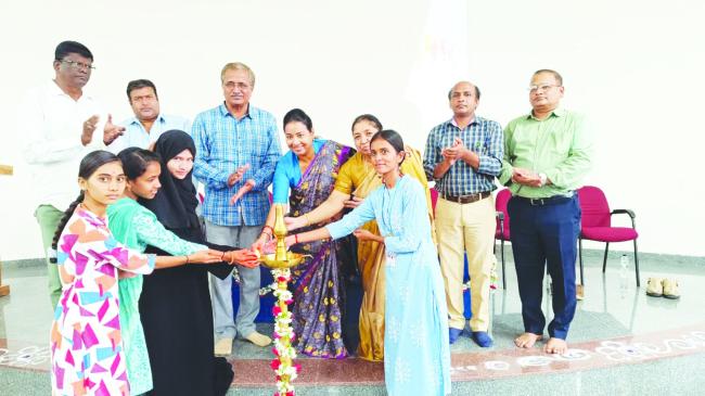 ವಿದ್ಯಾರ್ಥಿಗಳು ಜ್ಞಾನದೊಂದಿಗೆ ಕೌಶಲ್ಯವು ಪಡೆದುಕೊಳ್ಳಲು ಮುಂದಾಗಬೇಕು: ಕಾಂತಾ ನಾಯಕ 