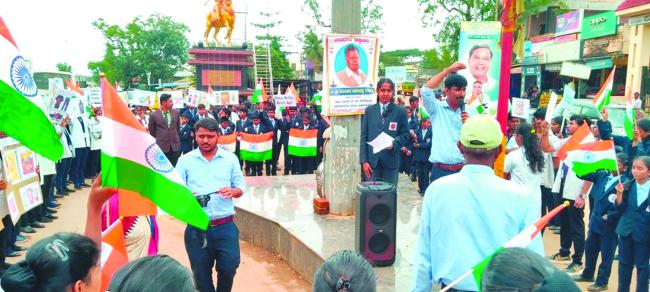 ಇಂದು ಸ್ವದೇಶಿ ಚಳುವಳಿ ತತ್ವಗಳನ್ನು ಪಾಲಿಸುವ ಅಗತ್ಯವಿದೆ: ಸಂತೋಷ್ ದಾಸ್ 