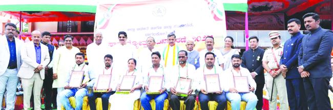 ಬಂಡಾಯದ ಕಹಳೆ ಮೊಳಗಿಸಿದ ಹಲಗಲಿ ಬೇಡರು: ತಿಮ್ಮಾಪೂರ 