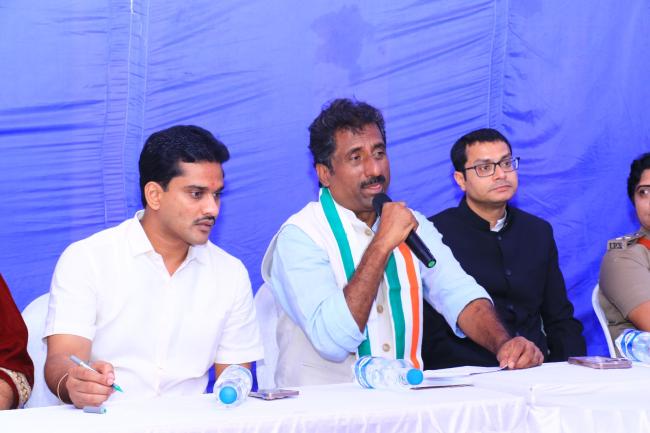 ಬಳ್ಳಾರಿ ಜಿಲ್ಲೆಯು ಅಭಿವೃದ್ಧಿಯತ್ತ ಸಾಗುತ್ತಿದೆ: ಸಚಿವ ರಹೀಂ ಖಾನ್ 