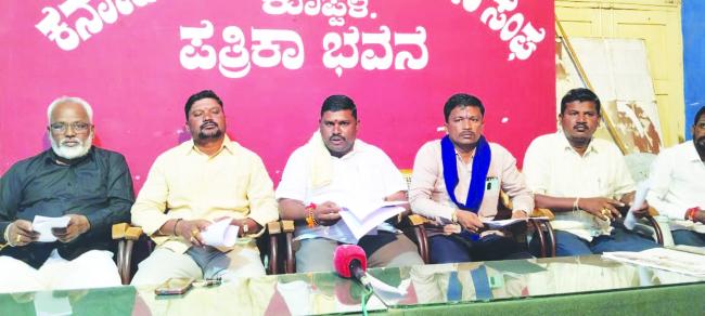 ಒಳಮೀಸಲಾತಿ ಜಾರಿಯಾಗದಿದ್ದರೆ ರಕ್ತಪಾತ: ಗಣೇಶ್ ಹೊರತಟ್ನಾಳ್ ಎಚ್ಚರಿಕೆ 