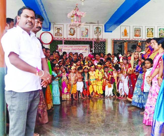 ಹಿಂದು ಸೇವಾ ಪ್ರತಿಷ್ಠಾನದ ವತಿಯಿಂದ ಗೋಕುಲೋತ್ಸವ, ವೇಷಭೂಷಣ  