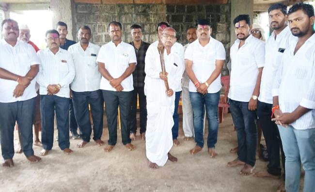 ಸಮುದಾಯ ಭವನ ಕಾಮಗಾರಿಗೆ ರಾವಸಾಬ್ ಬೇವನೂರ್ ಚಾಲನೆ 