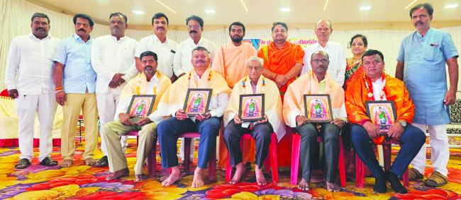 ಚಂದ್ರಶೇಖರಯ್ಯ ಬೂದಿಹಾಳಮಠ ಬೀಳ್ಕೊಡುಗೆ: ಸಾಧಕರಿಗೆ ಸನ್ಮಾನ ಸಮಾರಂಭ 