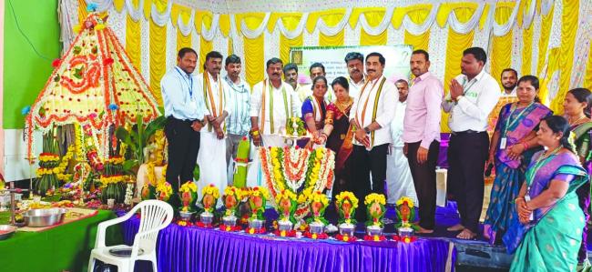 ಗ್ರಾಮಾಭಿವೃದ್ಧಿ ಯೋಜನೆ ಗ್ರಾಮೀಣ ಭಾಗದ ಮಹಿಳೆಯರಿಗೆ ಸ್ವಾವಲಂಬಿ ಬದುಕು ಕಟ್ಟಿಕೊಳ್ಳಲು ಅನುಕೂಲ ಅಧ್ಯಕ್ಷ ಬಿ.ನಾರಾಯಣಪ್ಪ