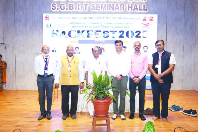 ಹೊಸ ತಂತ್ರಜ್ಞಾನ ಮತ್ತು ಪರಿಕರಗಳನ್ನು ಕಲಿಯಲು ಹ್ಯಾಕ್ ಫೆಸ್ಟ್‌ ಸಹಕಾರಿ: ಡಾ. ದೀಪಕ ಕೆ. ಟಿ. 