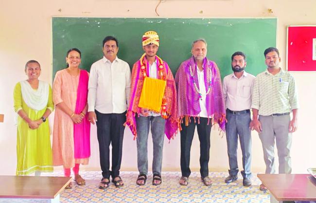 ಇಂಡಿ ಸಿ ವ್ಹಿ ರಾಮನ್ ಪಿಯು ಕಾಲೇಜ್ ವಿದ್ಯಾರ್ಥಿ ಎಂಬಿಬಿಎಸ್ ಆಯ್ಕೆ