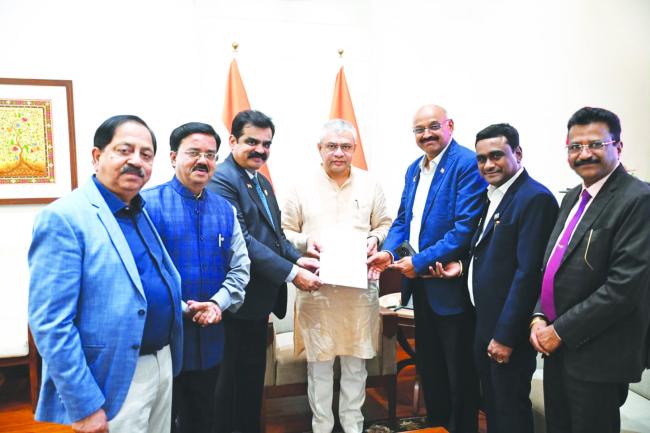  ಗಂಗಾವತಿ-ದರೋಜಿ ನೂತನ ರೇಲ್ವೆ ಲೈನ್ ನಿರ್ಮಾಣಕ್ಕೆ ಅನುದಾನ ಬಿಡುಗಡೆಗೆ ಮನವಿ 