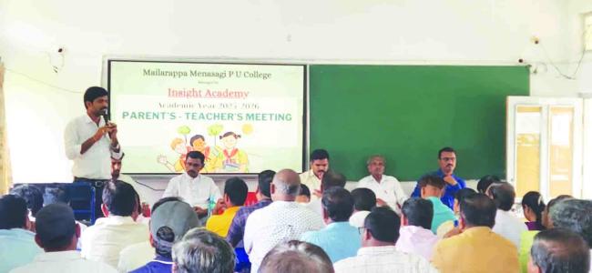 ವಿದ್ಯಾರ್ಥಿಗಳಿಗೆ ಮಾನವೀಯ ಮೌಲ್ಯಗಳು ಅವಶ್ಯಕ : ಶ್ರೀಕಾಂತ ಪಾಟೀಲ್     