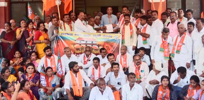 ಧರ್ಮಸ್ಥಳ ಪ್ರಕರಣ ನಿಷ್ಪಕ್ಷಪಾತ ತನಿಖೆಗಾಗಿ ಎನ್‌ಐಎಗೆ ಕೊಡಬೇಕು: ವಿರುಪಾಕ್ಷಪ್ಪ  