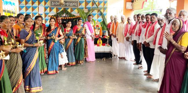 ದಶ ದಿಕ್ಕುಗಳಲ್ಲೂ ವೀರಭದ್ರಸ್ವಾಮಿ ದೇವಾಲಯಗಳಿವೆ: ಈರಯ್ಯ ಹಿರೇಮಠ 