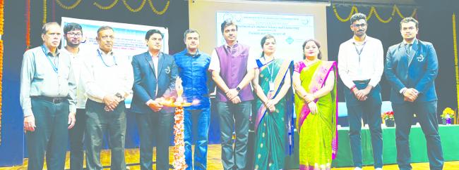 ಎಐ ಯುಗದಲ್ಲಿ ವೃತ್ತಿಯನ್ನು ರೂಪಿಸುವುದು: ಉಪನ್ಯಾಸ 